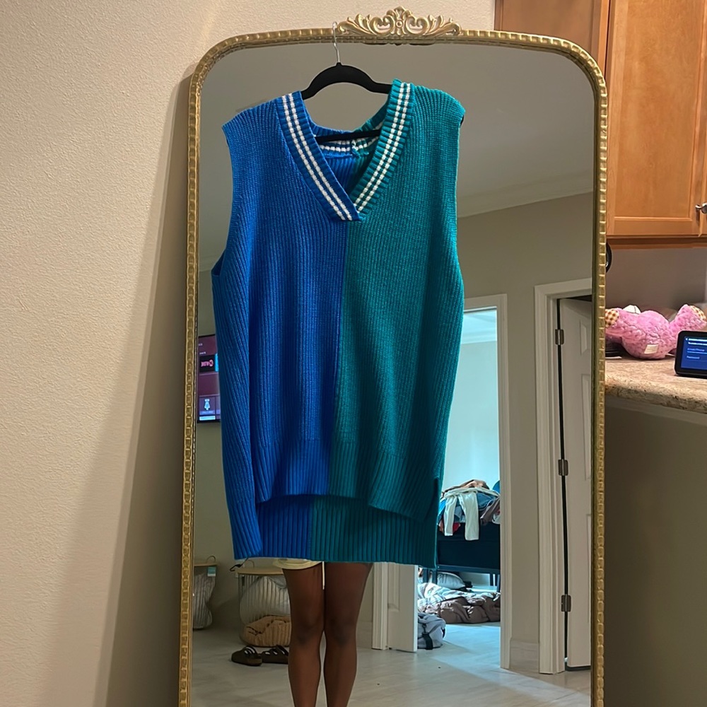 Sweather dress worn once! So cute on 💓